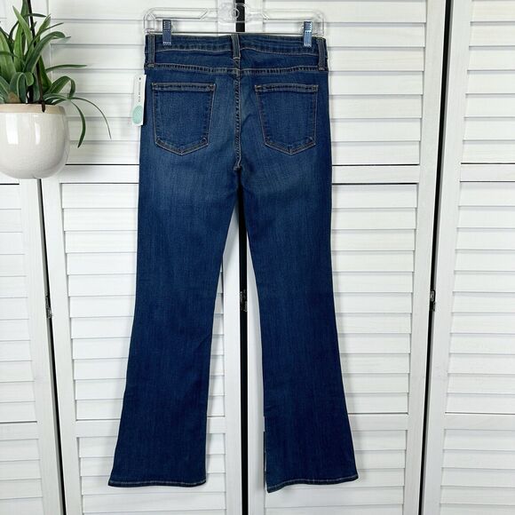 New Stitch Fix Just Black Ariana Distressed Bootcut Jean Medium Wash Size 28 Pet - Picture 4 of 9